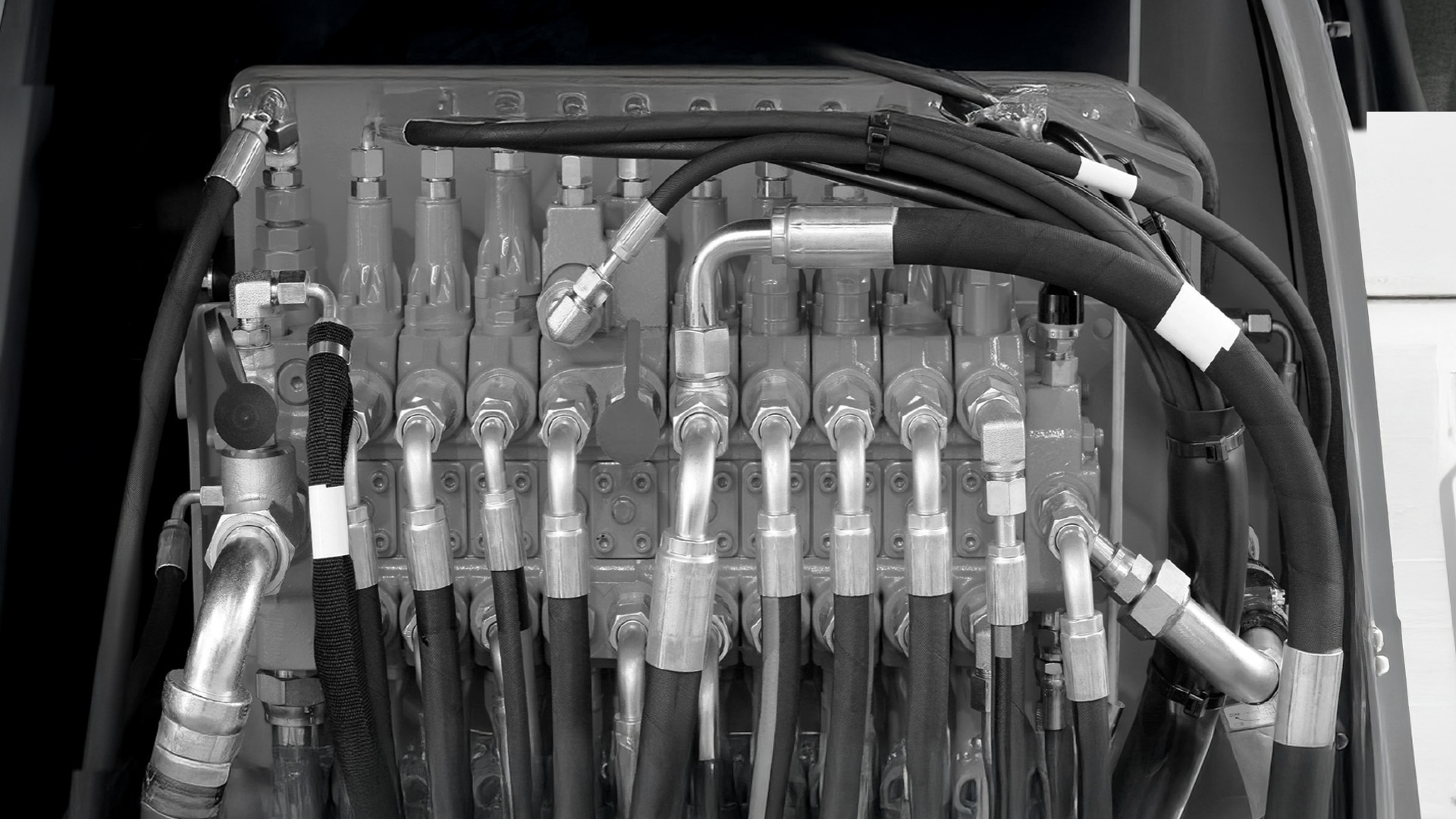 Hydraulic Hose Assembly & On-Site Replacement Services