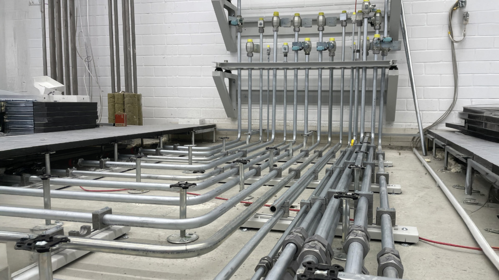 Hydraulic Tubing Lines Fabrication & Installation